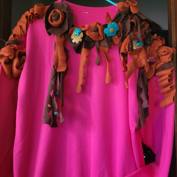 Pink Posh Upcycled Sweatshirt Handmade New - Picture 4 of 5